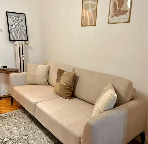 アパート Chic Urban Retreat ソフィア